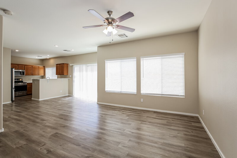 1,975/Mo, 927 Appaloosa Hills Ave North Las Vegas, NV 89081 Living Room View 3