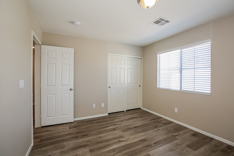 1,975/Mo, 927 Appaloosa Hills Ave North Las Vegas, NV 89081 Bedroom View