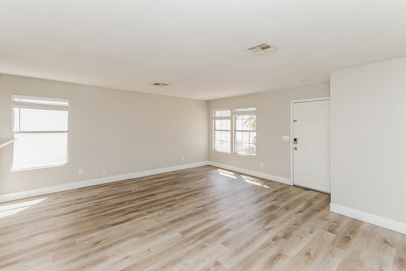 2,015/Mo, 873 Tollbrook Way Henderson, NV 89011 Living Room View 3