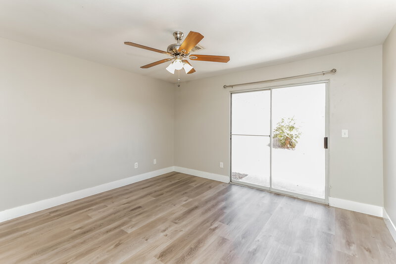 2,015/Mo, 873 Tollbrook Way Henderson, NV 89011 Main Bedroom View