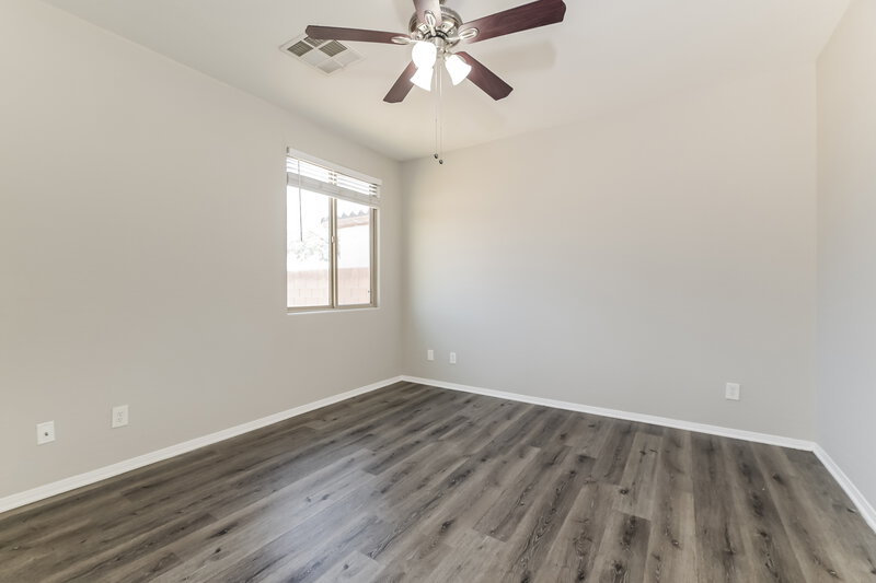 2,060/Mo, 712 Bridgeford Ct Henderson, NV 89011 Main Bedroom View