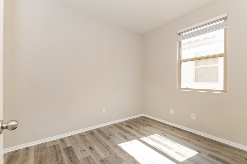 2,060/Mo, 712 Bridgeford Ct Henderson, NV 89011 Bedroom View 2