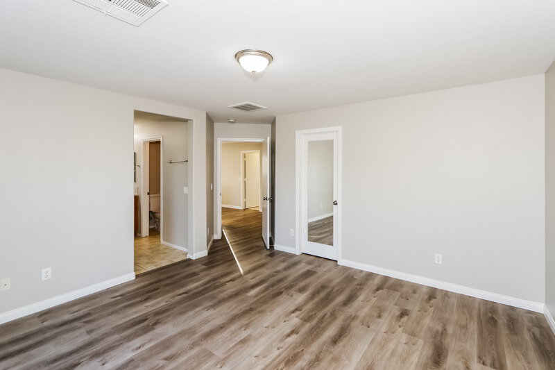 1,955/Mo, 1934 Barrel Oak Avenue North Las Vegas, NV 89031 Main Bedroom View 2
