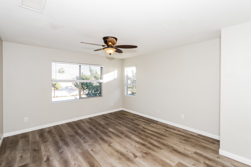 1,955/Mo, 1934 Barrel Oak Avenue North Las Vegas, NV 89031 Bedroom View 3