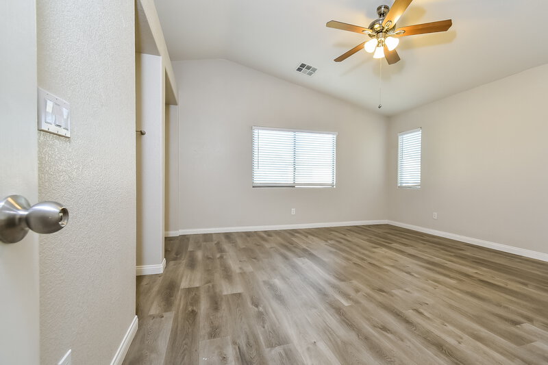 2,085/Mo, 3577 Chelsea Grove St Las Vegas, NV 89122 Main Bedroom View