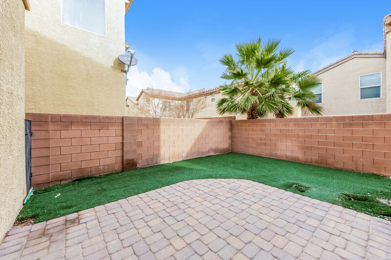 2,305/Mo, 7538 Tamany St Las Vegas, NV 89143 Rear View 2