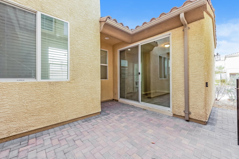 2,305/Mo, 7538 Tamany St Las Vegas, NV 89143 Rear View 3