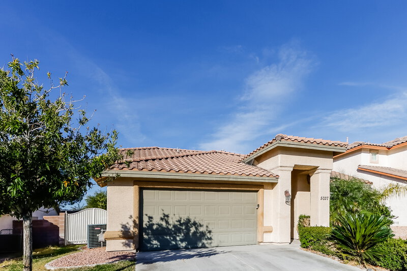 1,925/Mo, 5037 Via De Fortuna Way North Las Vegas, NV 89031 Front View