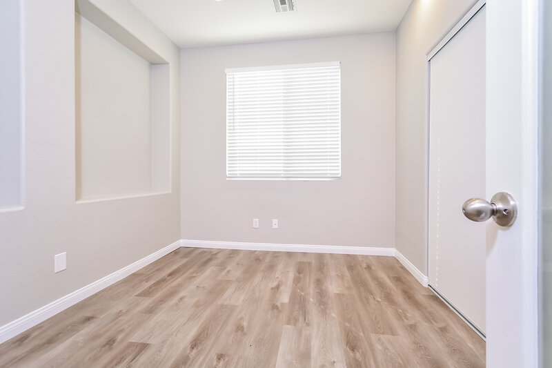 1,965/Mo, 5634 Via Victoria St North Las Vegas, NV 89031 Bedroom View