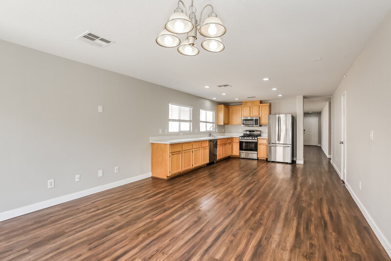 2,080/Mo, 5016 Charlo Dr Las Vegas, NV 89131 Dining Room View 2