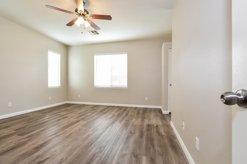 2,470/Mo, 613 Ryan Peak Ln Henderson, NV 89011 Main Bedroom View