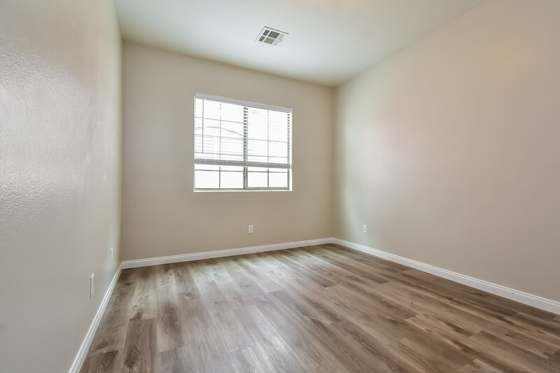 2,470/Mo, 613 Ryan Peak Ln Henderson, NV 89011 Bedroom View 2