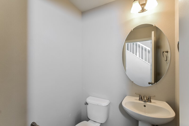 2,470/Mo, 613 Ryan Peak Ln Henderson, NV 89011 Bathroom View