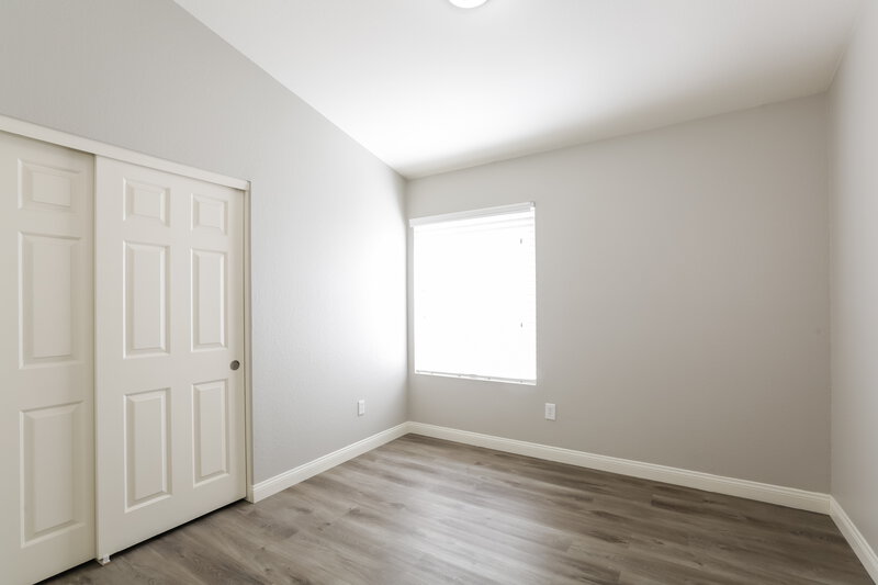 2,275/Mo, 3840 Quail Creek Dr North Las Vegas, NV 89032 Bedroom View