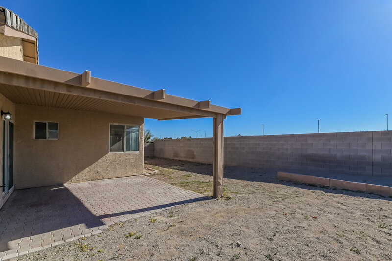 2,095/Mo, 2519 Hollow Oak Ave North Las Vegas, NV 89031 Rear View