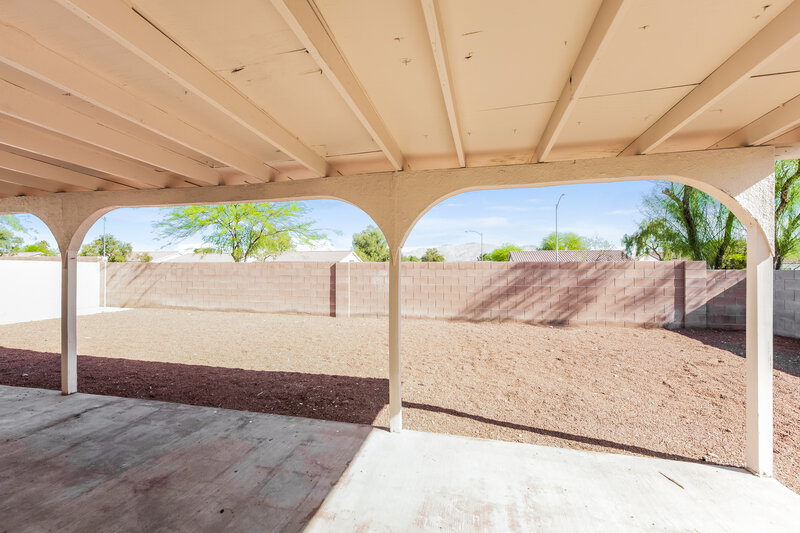 1,975/Mo, 3008 Silver Canyon Lane North Las Vegas, NV 89031 Porch View
