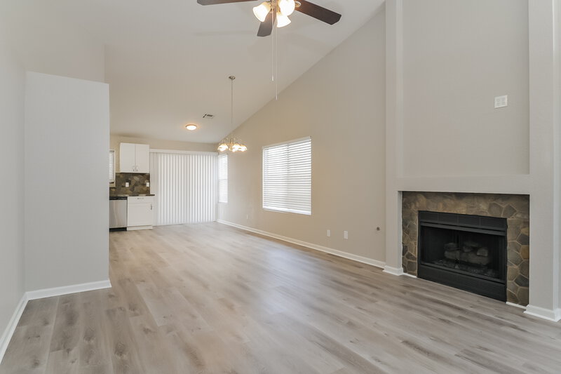 1,980/Mo, 7107 Rhapsody Ln Las Vegas, NV 89119 Living Room View