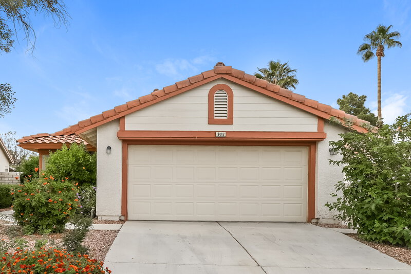 2,550/Mo, 8447 Palmada Dr Las Vegas, NV 89123 External View