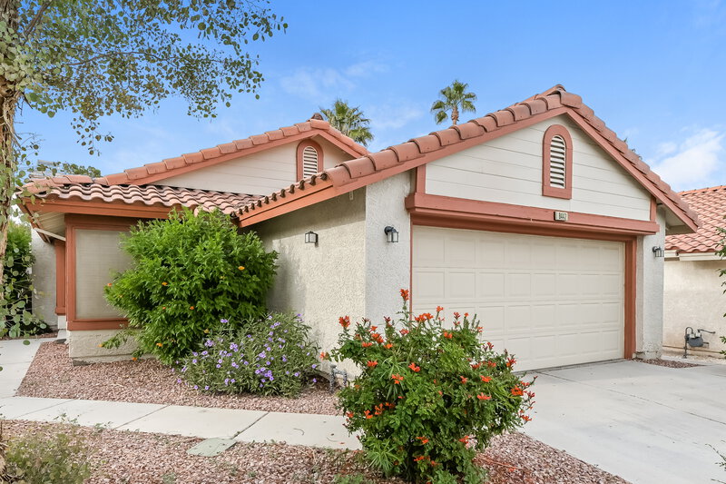 2,550/Mo, 8447 Palmada Dr Las Vegas, NV 89123 Front View