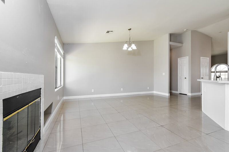 2,240/Mo, 2216 Jardine Ave North Las Vegas, NV 89032 Living Room View 2