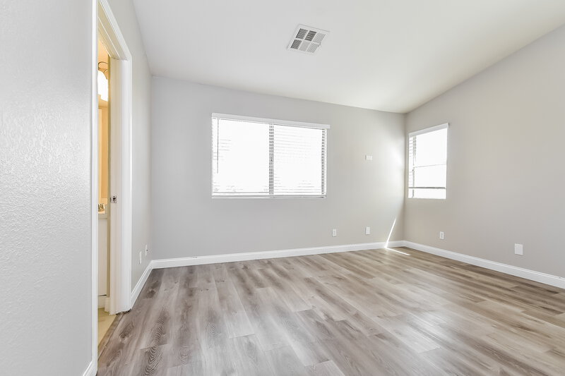 2,240/Mo, 2216 Jardine Ave North Las Vegas, NV 89032 Main Bedroom View