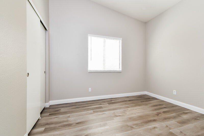 2,240/Mo, 2216 Jardine Ave North Las Vegas, NV 89032 Bedroom View 2