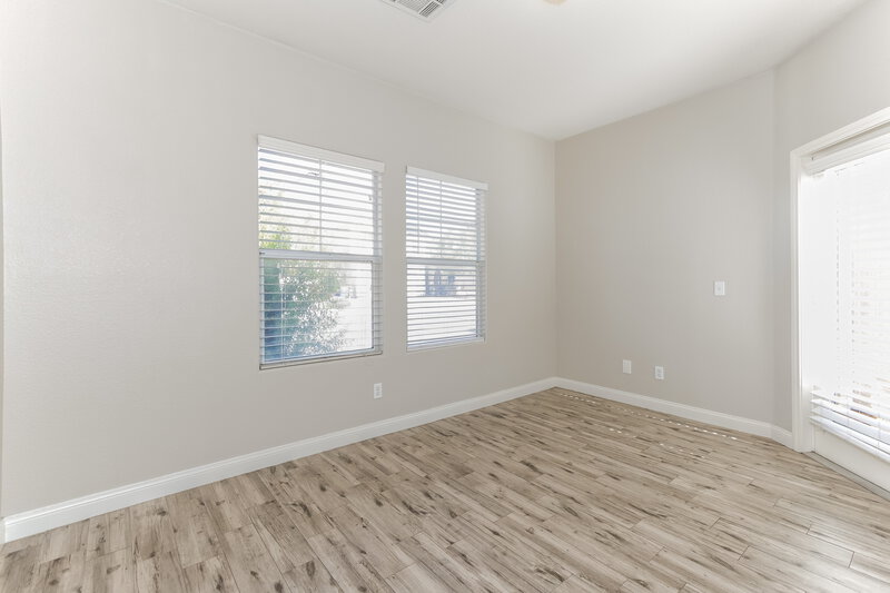 2,200/Mo, 5402 Royal Yacht Way North Las Vegas, NV 89031 Bedroom View