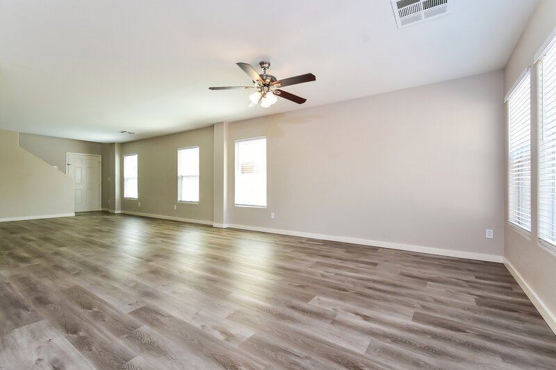 1,910/Mo, 6249 Capehart Falls Street North Las Vegas, NV 89081 Living Room View