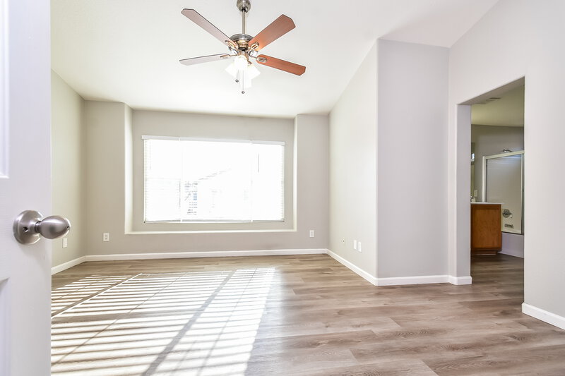 1,935/Mo, 5720 Athinas St North Las Vegas, NV 89031 Main Bedroom View
