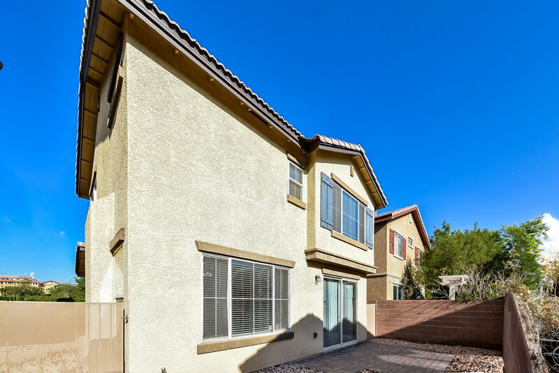 1,935/Mo, 5720 Athinas St North Las Vegas, NV 89031 Rear View 2