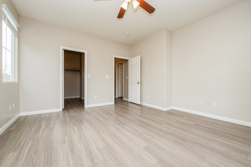 2,105/Mo, 4336 Hera Temple Ave North Las Vegas, NV 89031 Main Bedroom View