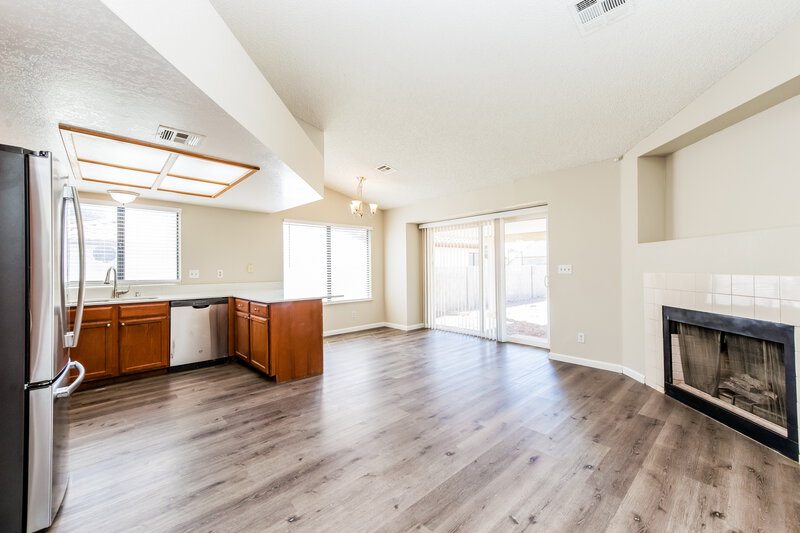 1,960/Mo, 3601 Uranus Dr North Las Vegas, NV 89031 Dining Room View