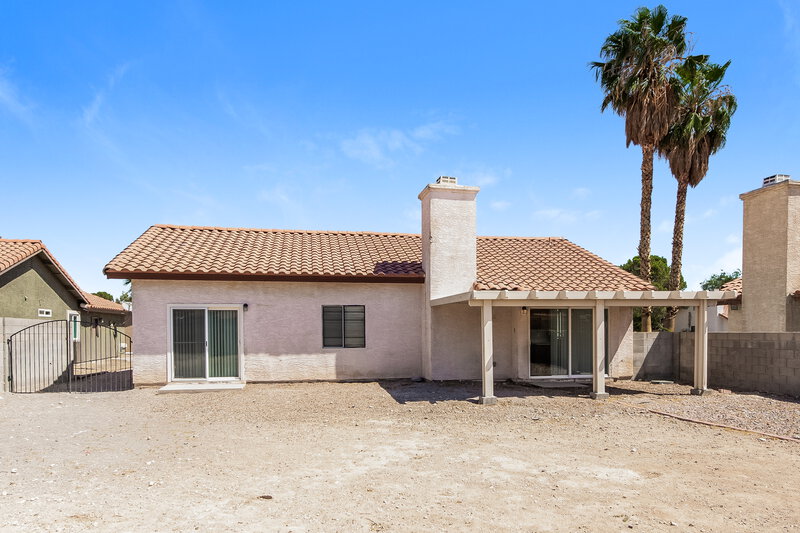 1,960/Mo, 3601 Uranus Dr North Las Vegas, NV 89031 Rear View