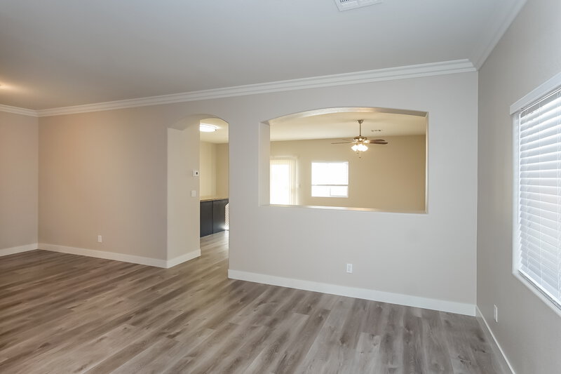 2,280/Mo, 37 Rosa Rosales Ct North Las Vegas, NV 89031 Living Room View