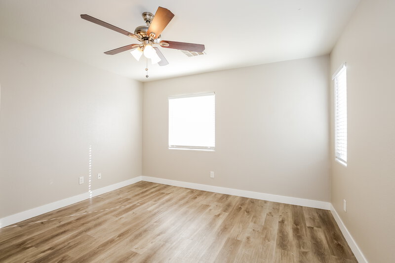 2,300/Mo, 37 Rosa Rosales Ct North Las Vegas, NV 89031 Main Bedroom View