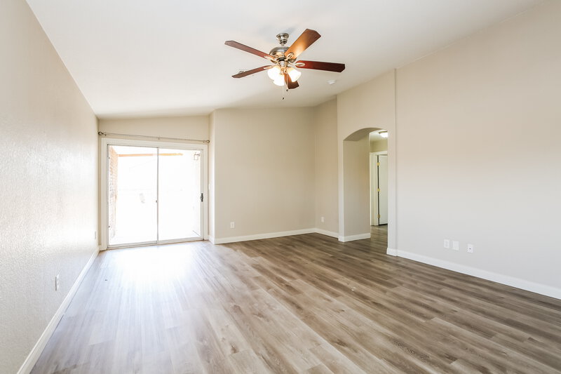 1,945/Mo, 5205 Madison Stone St North Las Vegas, NV 89081 Living Room View
