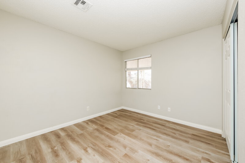2,105/Mo, 3401 W Red Coach Ave North Las Vegas, NV 89031 Bedroom View 2