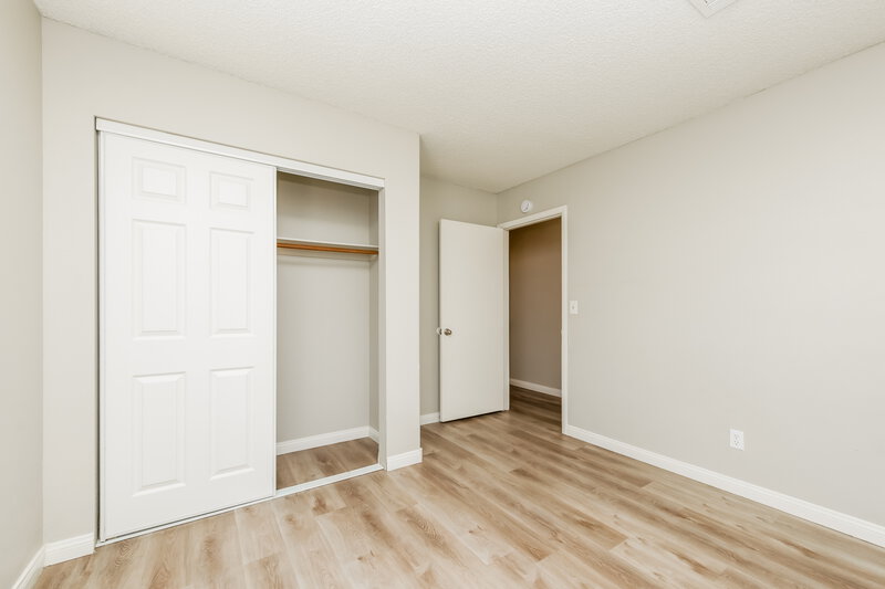 2,105/Mo, 3401 W Red Coach Ave North Las Vegas, NV 89031 Bedroom View 3