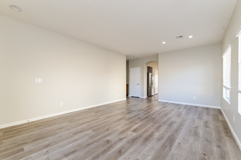 2,075/Mo, 913 Malibu Sands Ave North Las Vegas, NV 89086 Living Room View 2