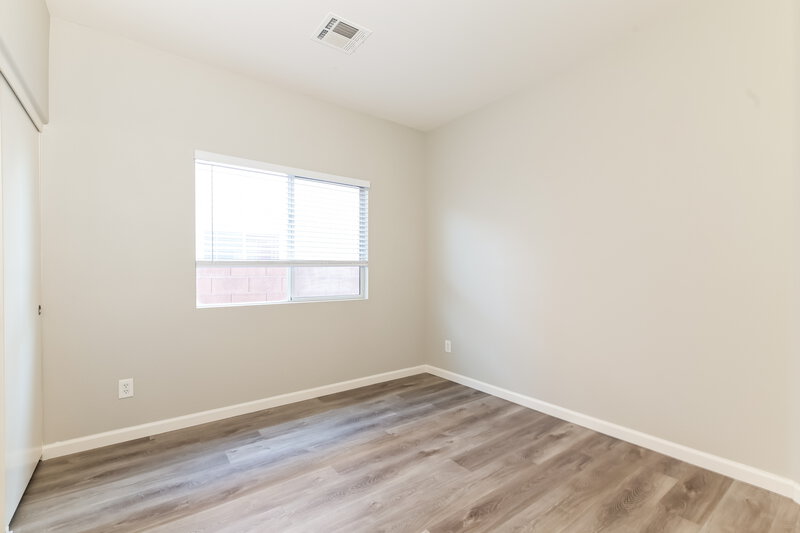 2,075/Mo, 913 Malibu Sands Ave North Las Vegas, NV 89086 Bedroom View