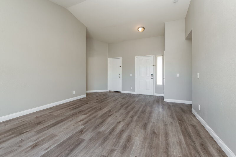 1,820/Mo, 3219 Lost Mesa Court North Las Vegas, NV 89031 Living Room View 2