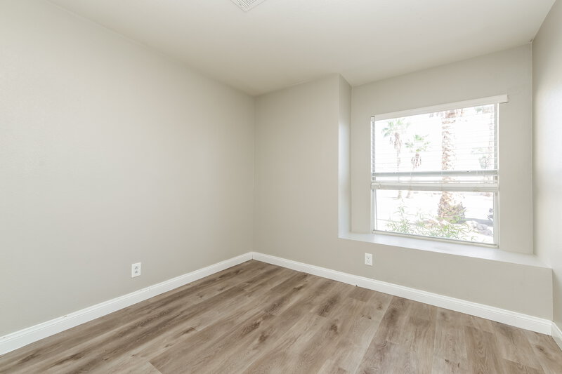 1,820/Mo, 3219 Lost Mesa Court North Las Vegas, NV 89031 Bedroom View 3
