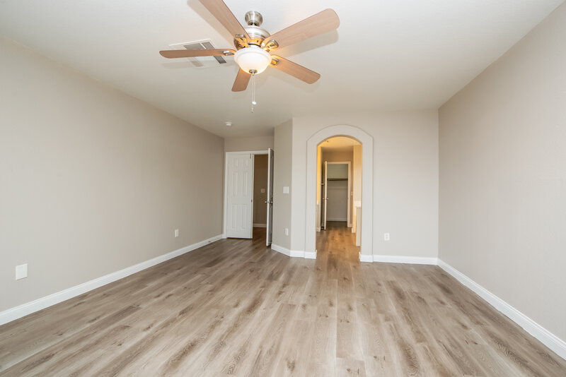 1,910/Mo, 1411 Dillon Ridge Dr North Las Vegas, NV 89081 Main Bedroom View 2