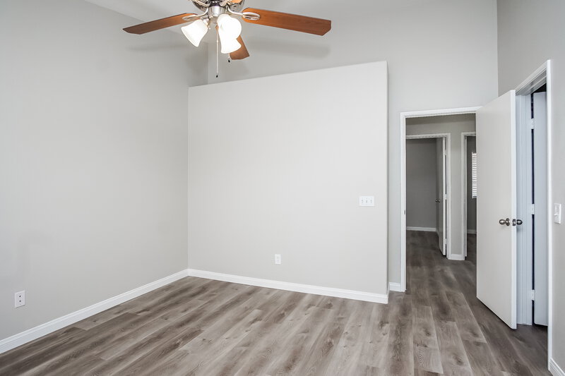2,650/Mo, 4630 Zia Ridge St North Las Vegas, NV 89031 Master Bedroom View 2