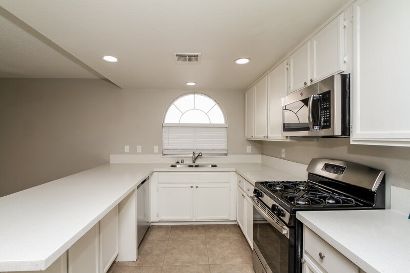 3,360/Mo, 1489 Flintrock Rd Henderson, NV 89014 Kitchen View