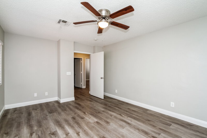3,360/Mo, 1489 Flintrock Rd Henderson, NV 89014 Main Bedroom View 2