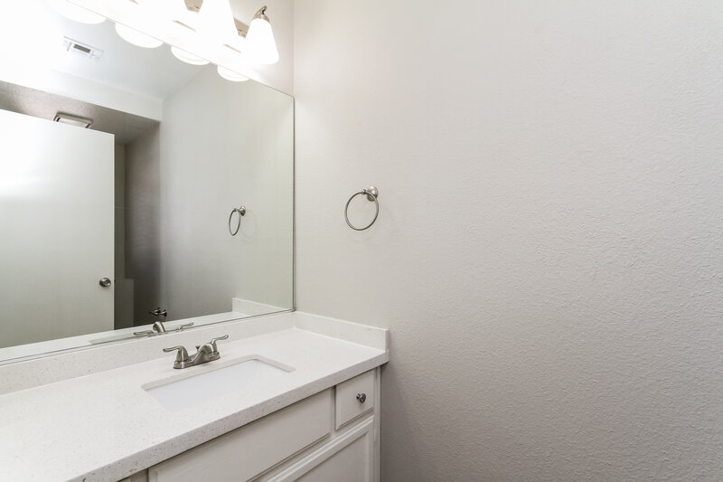 3,360/Mo, 1489 Flintrock Rd Henderson, NV 89014 Bathroom View 2