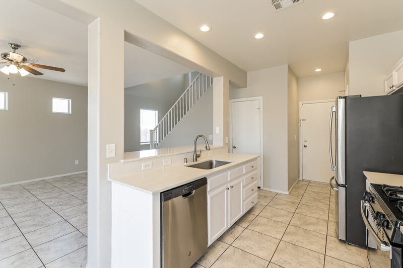 1,975/Mo, 698 Blooming Sage Court Henderson, NV 89015 Kitchen View