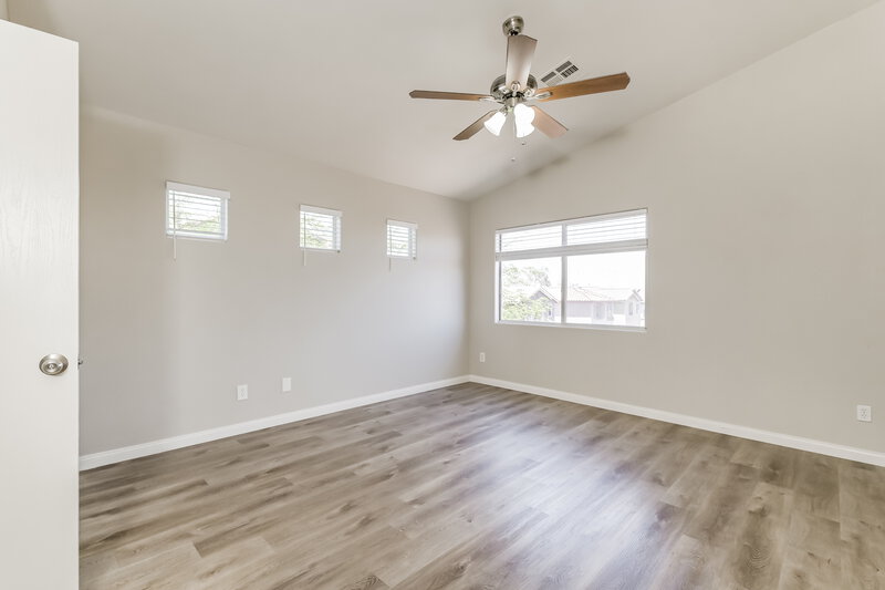 1,975/Mo, 698 Blooming Sage Court Henderson, NV 89015 Main Bedroom View