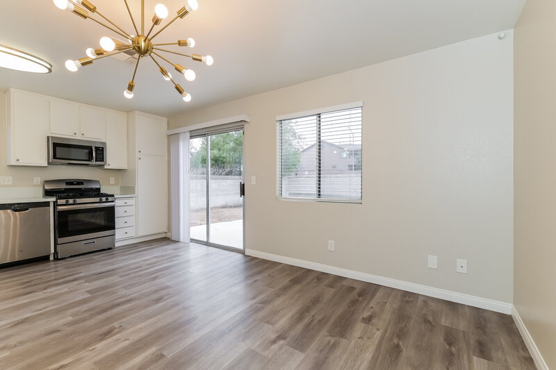 2,270/Mo, 8471 Shelly Rd Las Vegas, NV 89123 Dining Room View